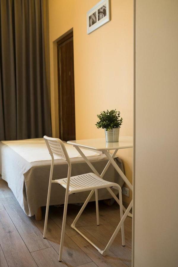 Pension 11 Apartments By Lorenc Berlijn Buitenkant foto